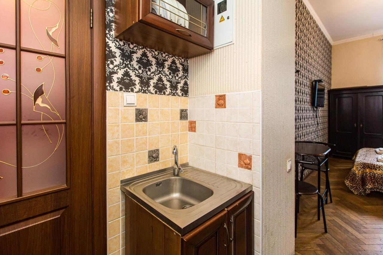 Квартира В Оренду На Копеника 12, Біля Палацу Потоцьких Lviv Exterior photo
